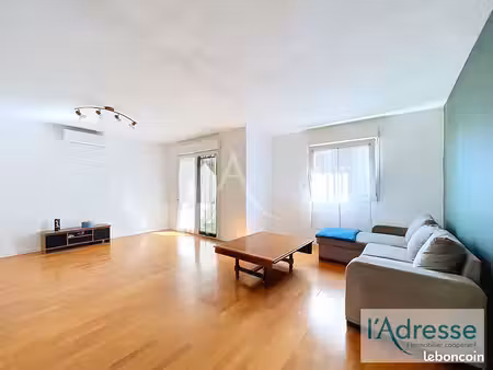 appartement 3 pièces 72 m²