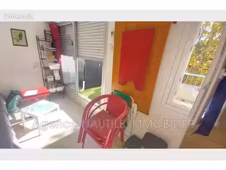 studio 1 pièce 22 m²