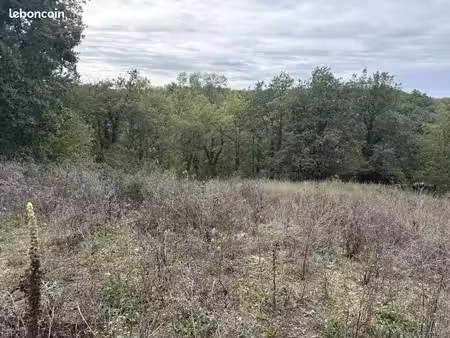 terrain 842 m² croignon