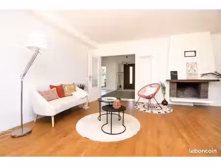 appartement t4 de 97 m² – terrasses  garage et stationnements – direct propriétaire