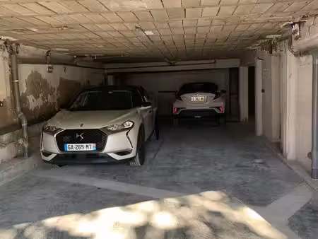 garage