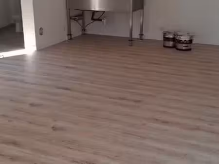 a ́louer local commercial