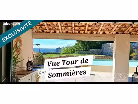 maison 8 pièces 220 m²