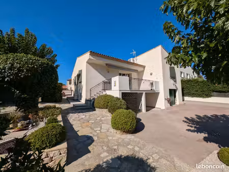 maison individuelle à teyran - 6 pièces - 140 m² - terrain aménagé de 885 m²