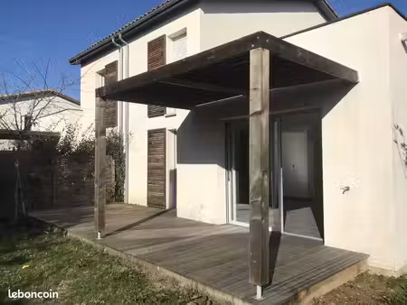 villa 4 pièces 92 m²