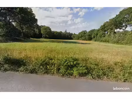 terrain 269 m² bourg des comptes