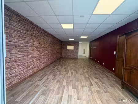 local commercial