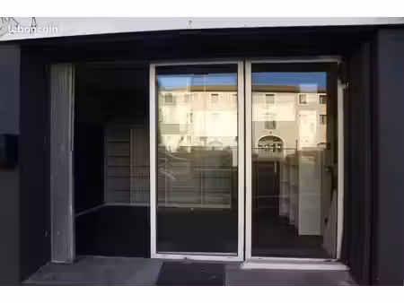 local 18 m² pézenas