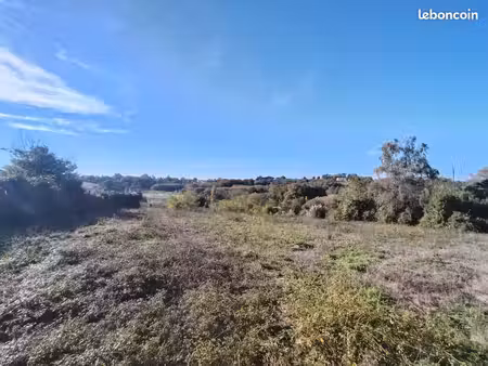 terrain 1 360 m² baurech