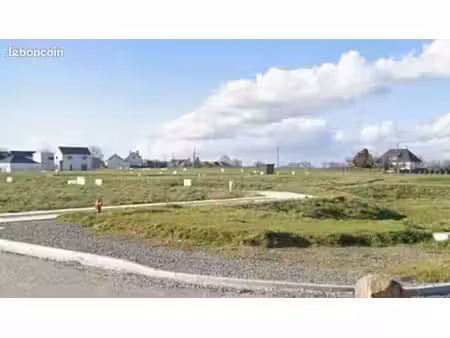 terrain à bâtir de 411 m² à brece (35)