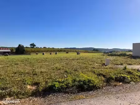 terrain 411 m² saint aubin d aubigne