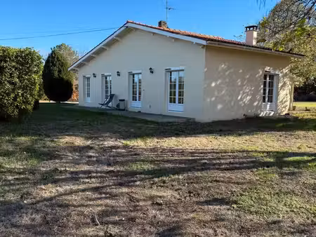 maison 90m2  7000m2 de terrain à vendre