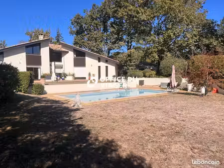 maison en viager 6 pièces 260 m²