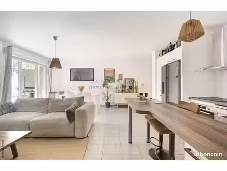 appartement 4 pièces 84 m²