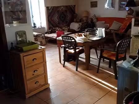 maison de village atypique avec jardin