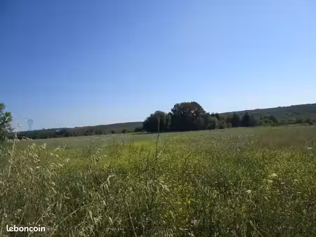 terrain 14500 m²