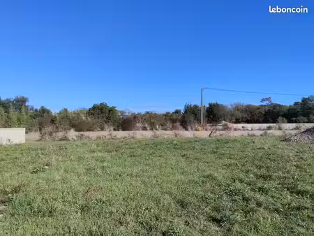 terrain 742 m² camblanes et meynac