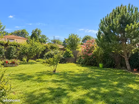 terrain à bâtir de 620 m² à saint-medard-en-jalles (33)
