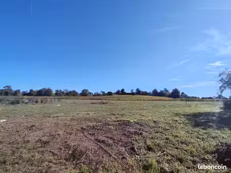 terrain 717 m² camblanes et meynac