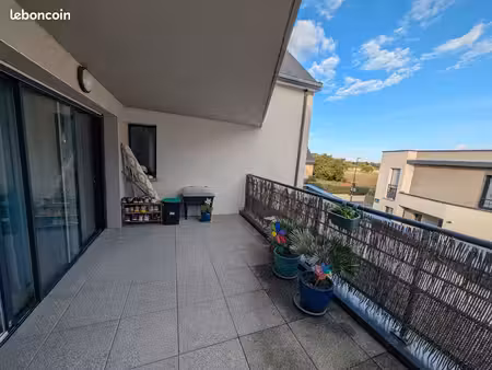 nouveauté - appartement t3 de 64m² avec belle terrasse et double parking a noyal-chatillon