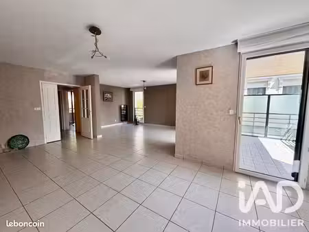 appartement 4 pièces 136 m²