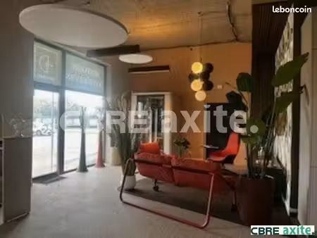 bureaux 98 m² vaulx milieu