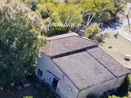 propriété 4 pièces 114 m²