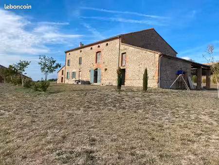 maison / corps de ferme rénové avec fort potentiel