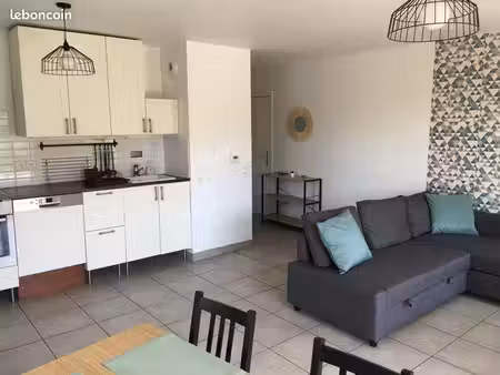t3 bordeaux 65m2
