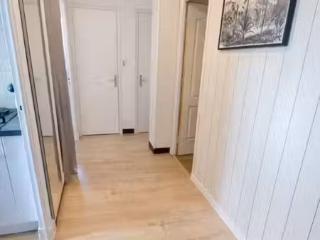 appartement t3 traversant avec balcon grenoble