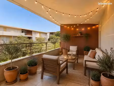 appartement (hôpitaux-facultés) de 49 m² avec grande terrasse et parking fermé