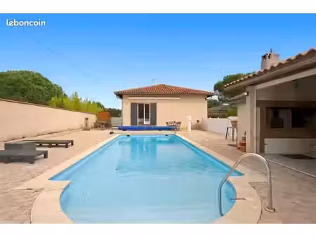 maison 7 pièces 210 m²