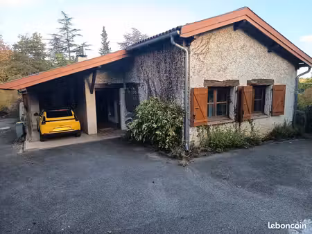 villa f6/7 vue pyrénées à rafraîchir