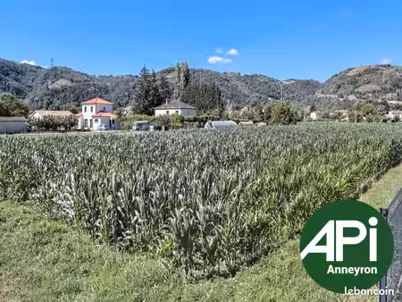 terrain 944 m² sablons