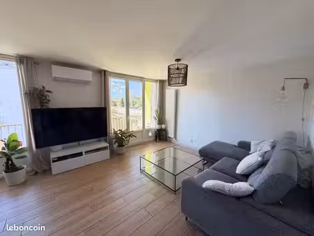 appartement t3 rénové (ancien t4) - 70m² - pont de claix - plein sud  climatisé  parking p