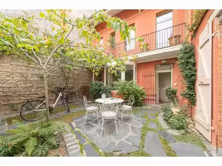maison 5 pièces 215 m²