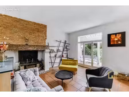 maison 6 pièces 160 m²
