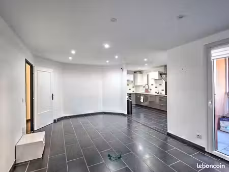appartement 4 pièces 84 m²