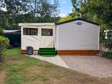mobil home 8 personnes