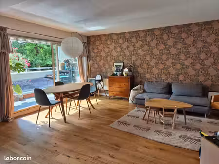 appartement t3 de 74 m² rénové - talence bagatelle