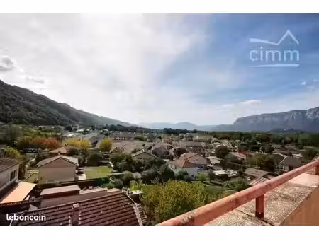 appartement 3 pièces 53 m²