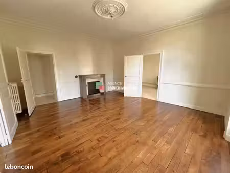 appartement 4 pièces 102 m²