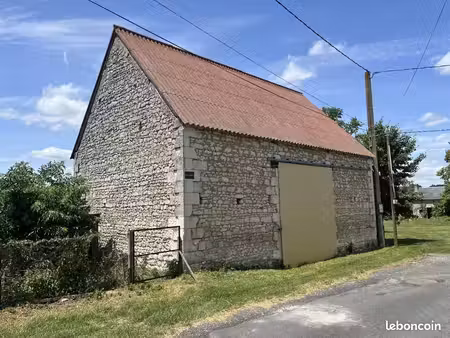 grange 1 pièce 74 m²