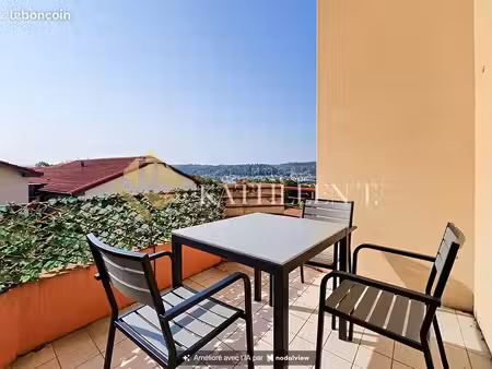 duplex 4 pièces 77 m²