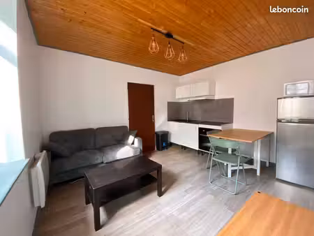 appartement t2 meublé + terrasse