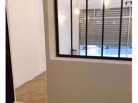 local commercial hyper centre