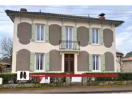 maison 9 pièces 193 m²