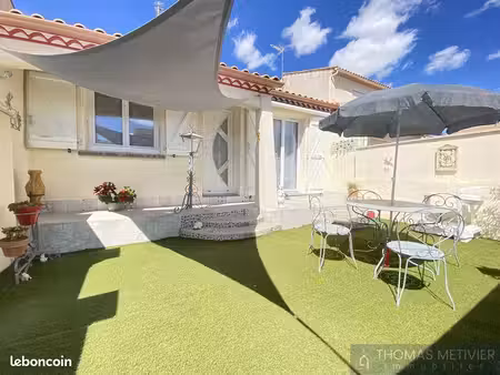 villa 4 pièces 80 m²