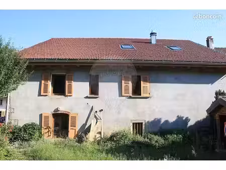 maison 7 pièces 278 m²