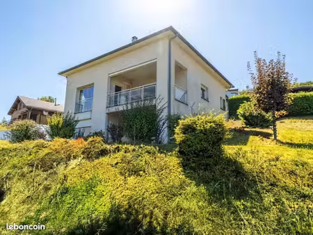 maison 4 pièces 137m²